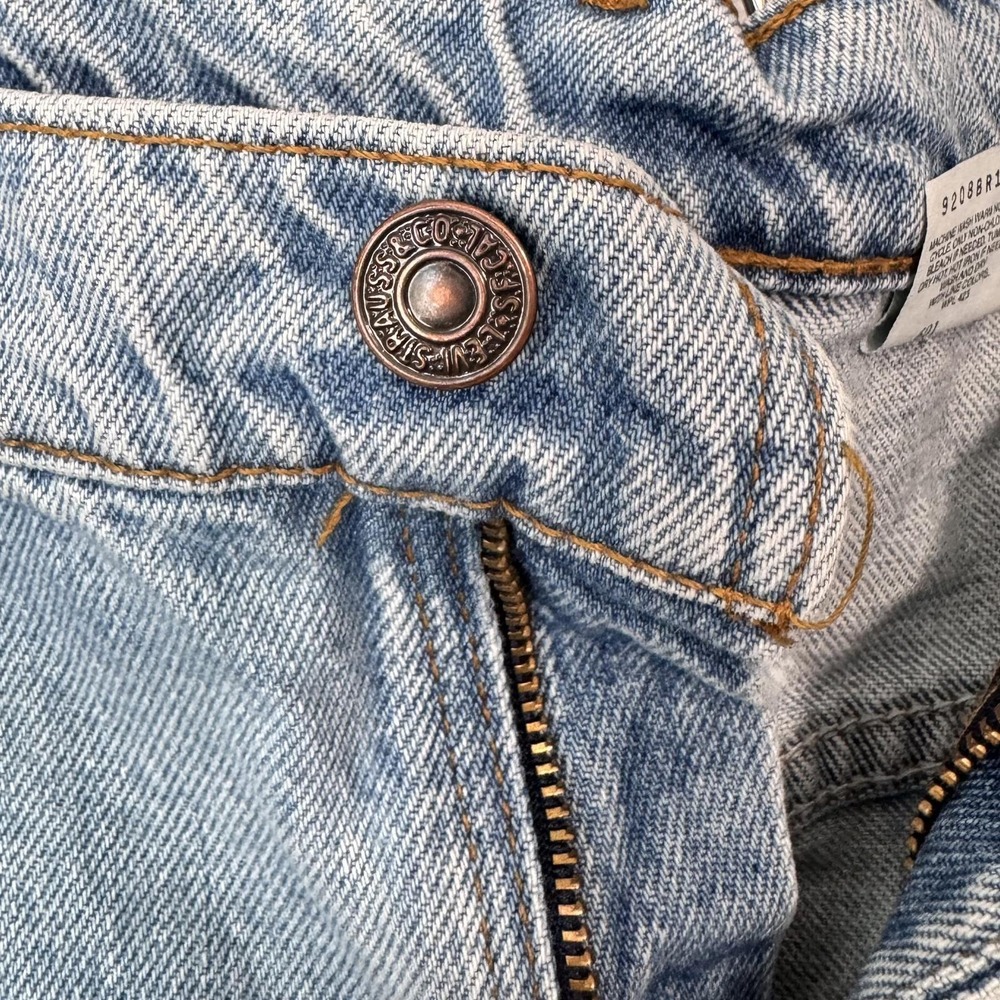 Levi's 550 Jeans Men's 40x30 VTG Made In USA Relaxed Fit Tapered Leg Light Blue - Picture 6 of 8